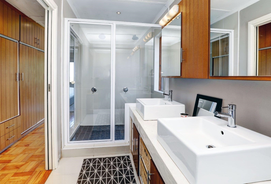 5 Bedroom Property for Sale in Boston Western Cape